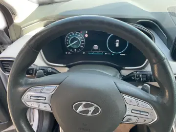 HYUNDAI SANTA FE 2.2 CRDi Signature 4WD Leder Navi AHK