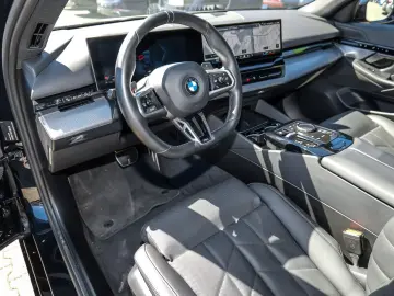BMW 520 i Limousine M Sport Memory