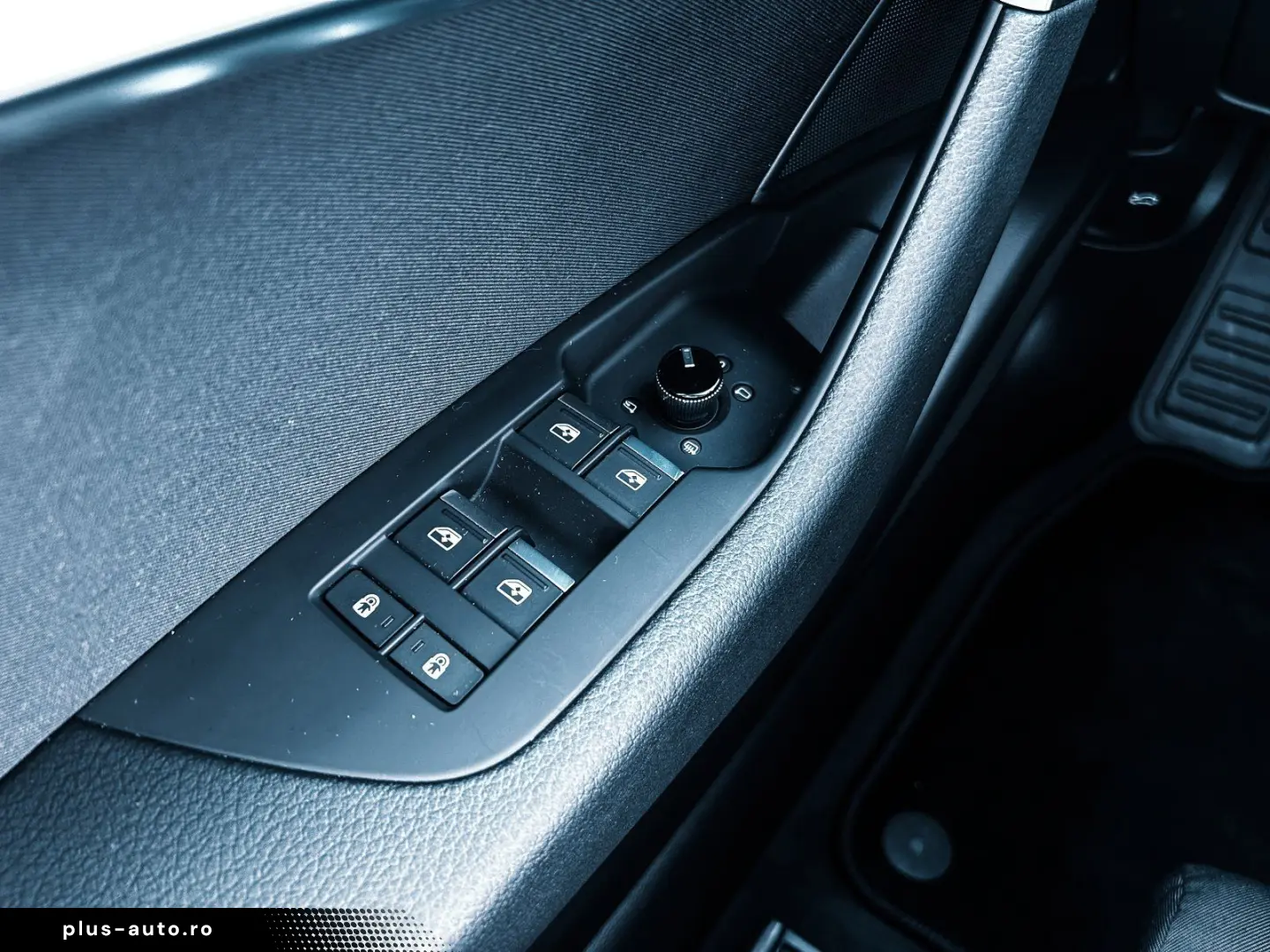 AUDI A6 Avant 40 2.0 TDI S-tronic KAMERA SPORTSITZE
