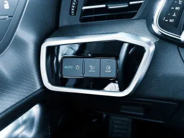 AUDI A6 Avant 40 2.0 TDI S-tronic KAMERA SPORTSITZE