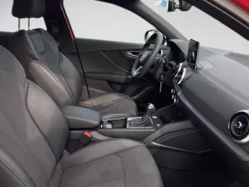 AUDI SQ2 QUATTRO 2.0TFSI 300PS.STRONIC.MATRIX.NAVI.AH