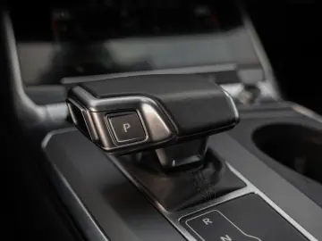 AUDI A6 50 TDI quattro Bang&Olufsen Luft Head-up