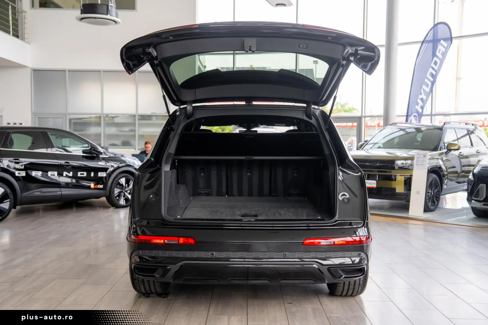 Audi Q7 55 TFSI quattro S-tronic  S line