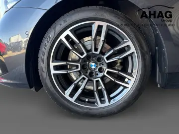 BMW 520i M SPORT Pano AHK DAPlus H K 360