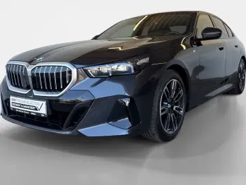 BMW 520i M SPORT Pano AHK DAPlus H K 360