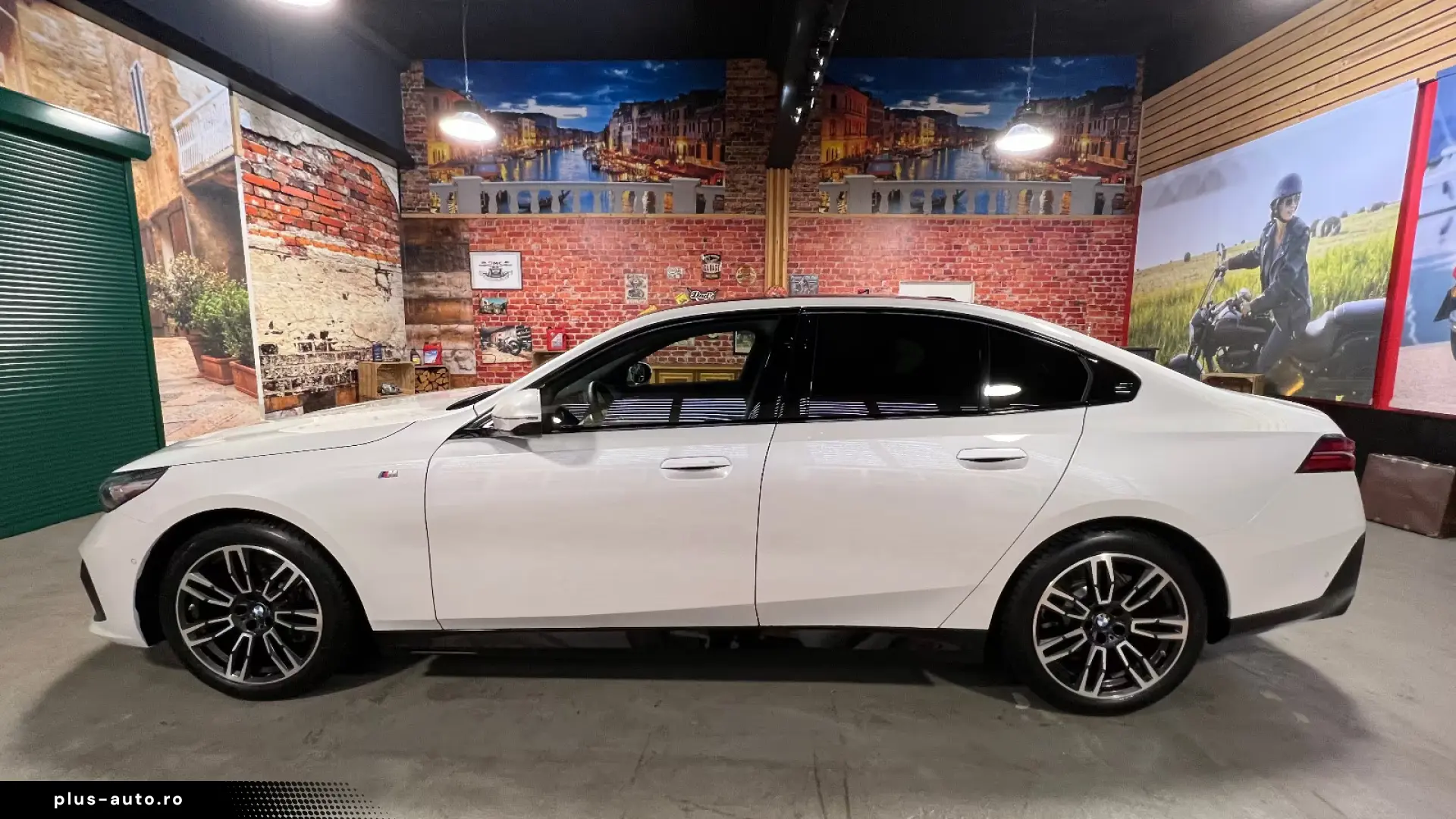 BMW 520 i M-Sport  Pano  Leder  360
