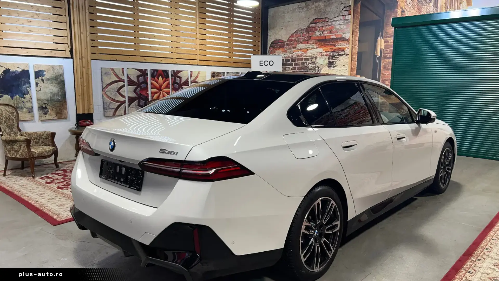 BMW 520 i M-Sport  Pano  Leder  360