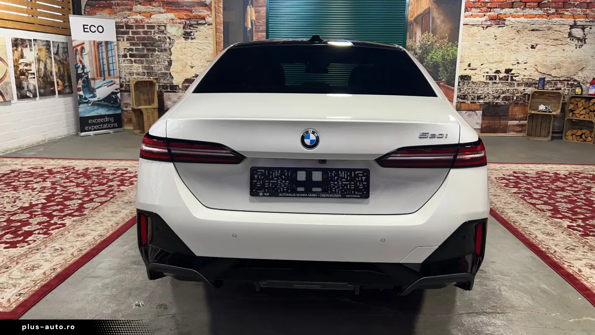 BMW 520 i M-Sport  Pano  Leder  360