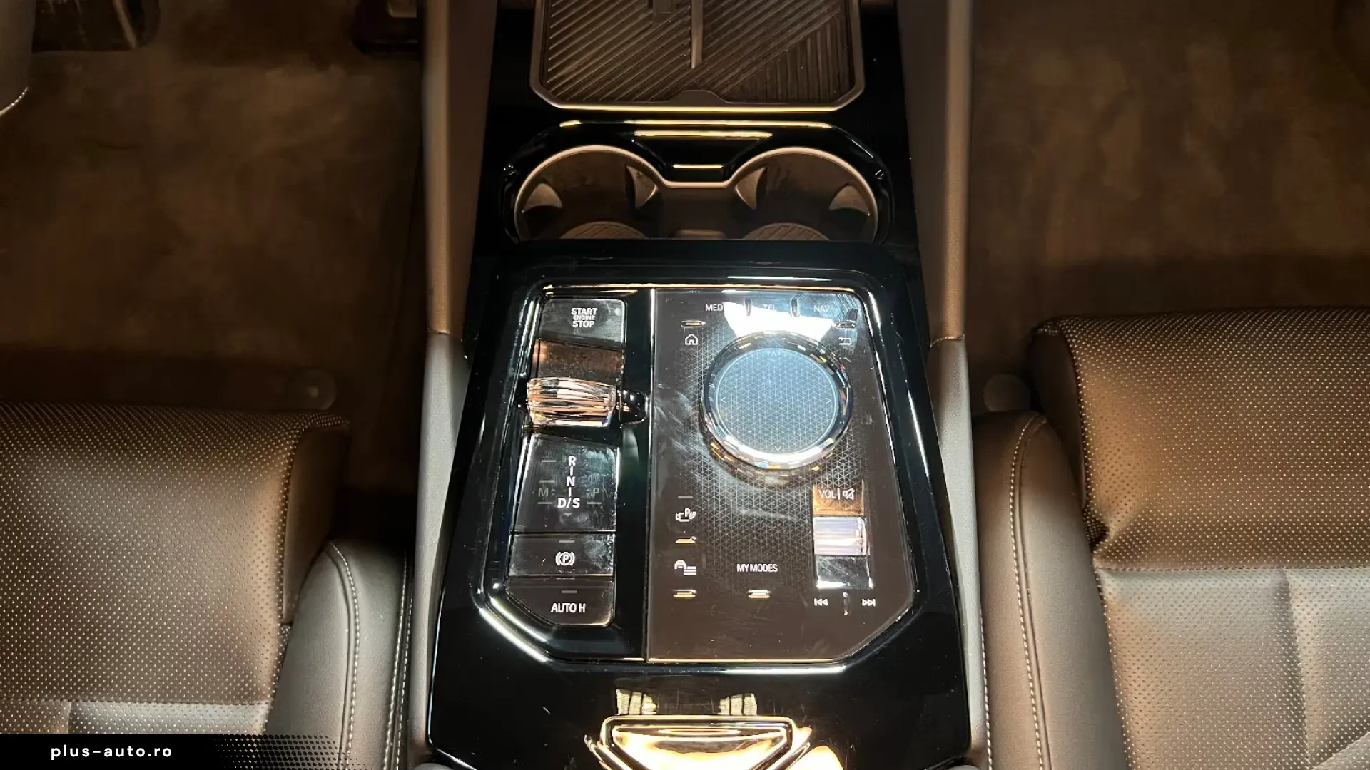 BMW 520 i M-Sport  Pano  Leder  360