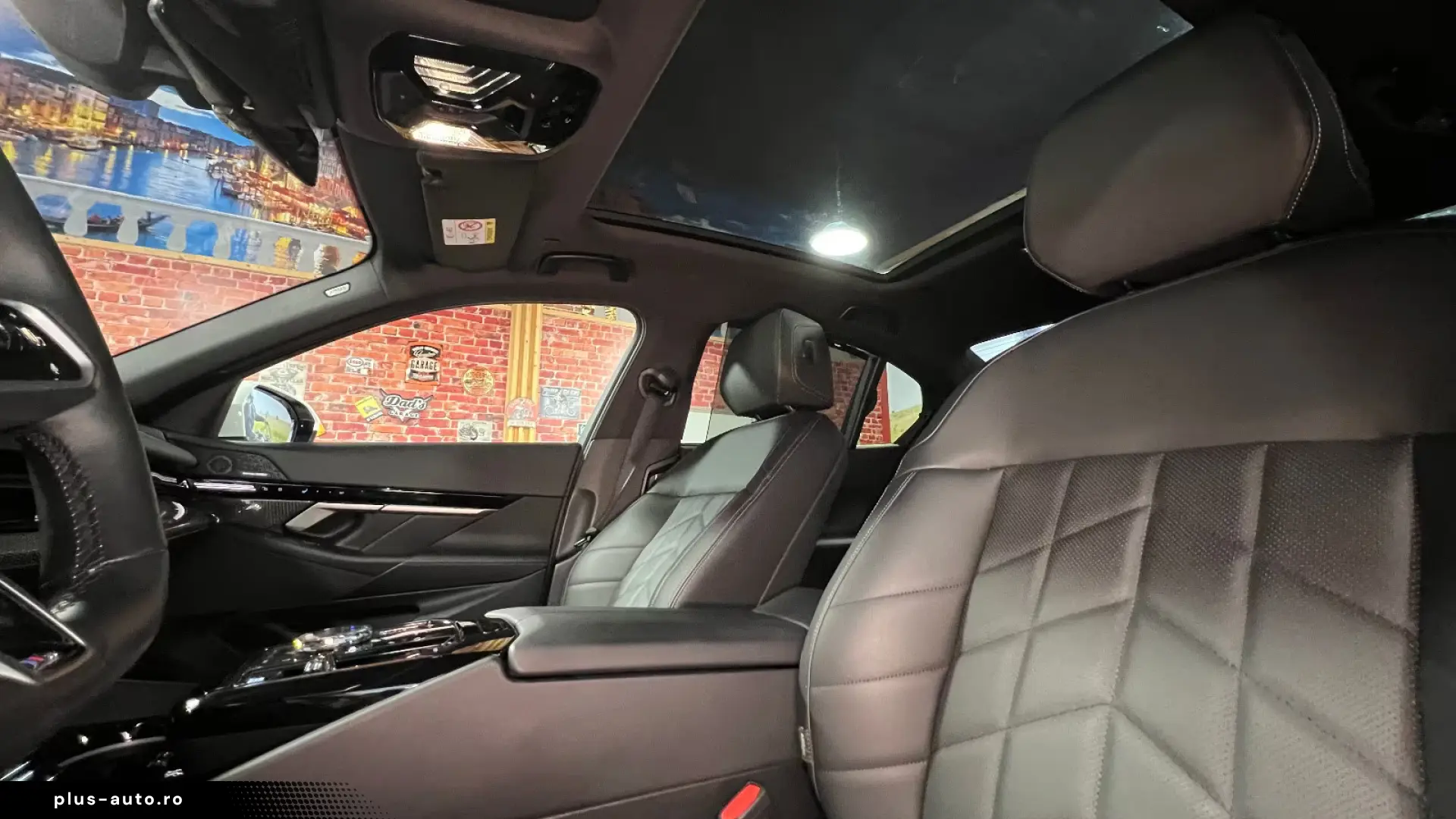 BMW 520 i M-Sport  Pano  Leder  360