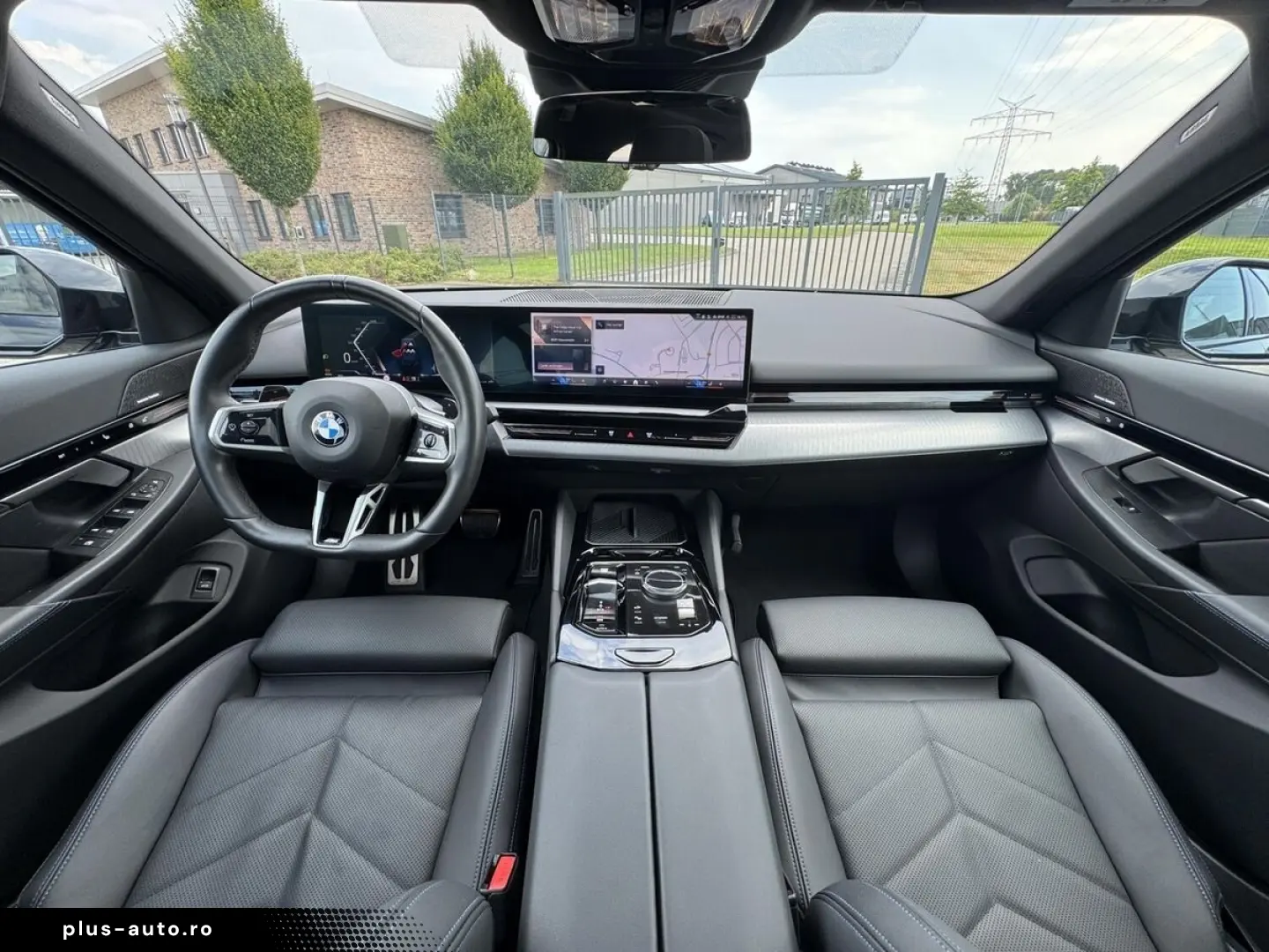 BMW 520i A M-SportPaket Plus ACC LED HK Pano