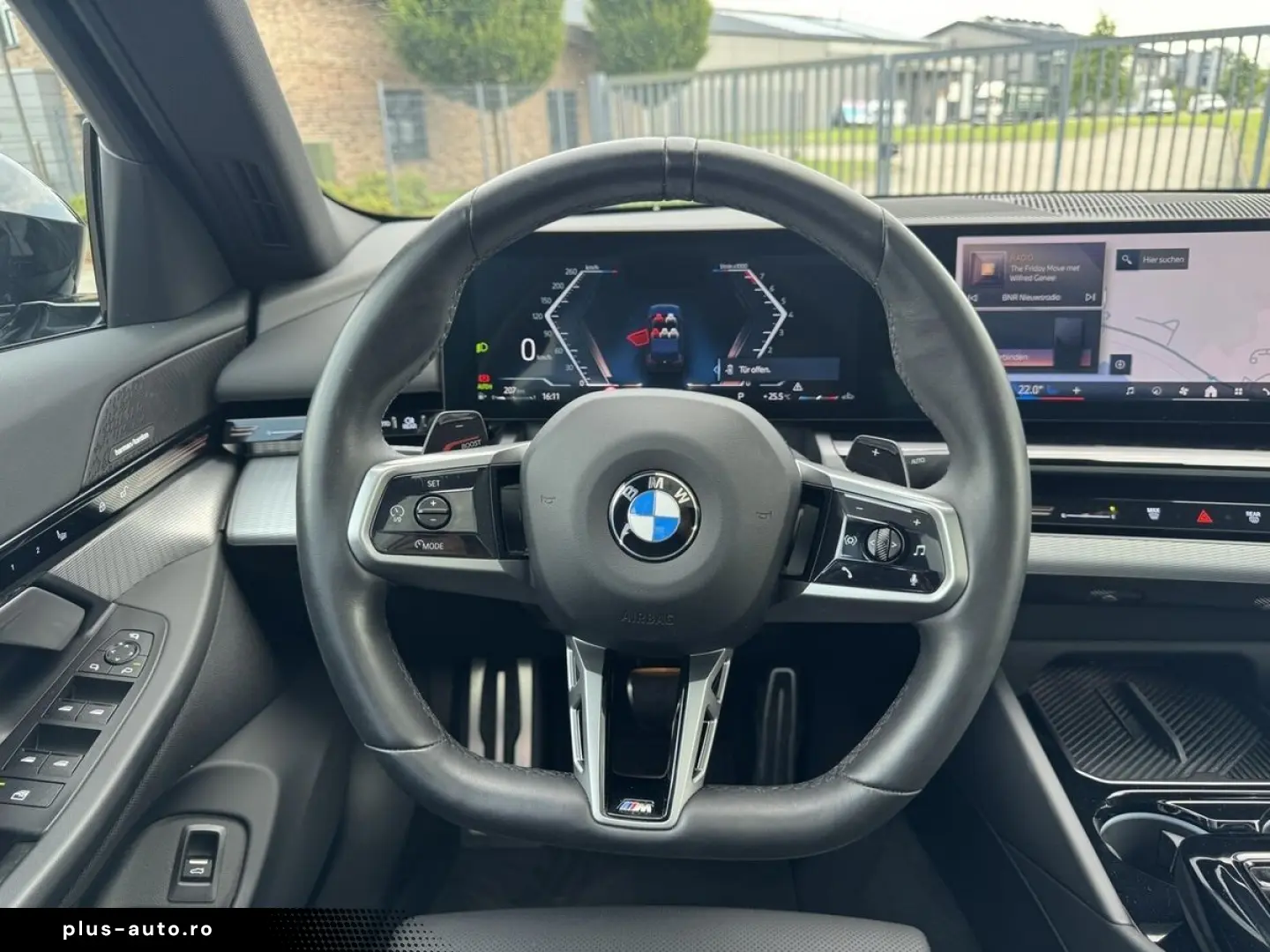 BMW 520i A M-SportPaket Plus ACC LED HK Pano