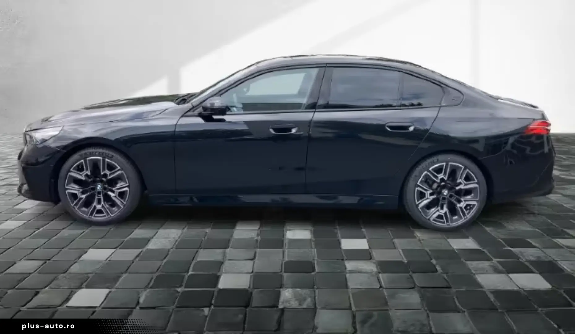 BMW 520 iA Limo M-Sport Pano AHK 20''SRneu&hellip;