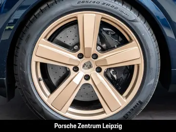 PORSCHE Cayenne Turbo E-Hybrid