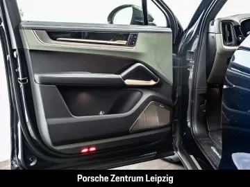 PORSCHE Cayenne Turbo E-Hybrid