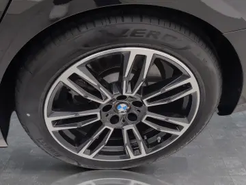BMW 520i Limousine M Sport AHK Driv.Assist  Kamera