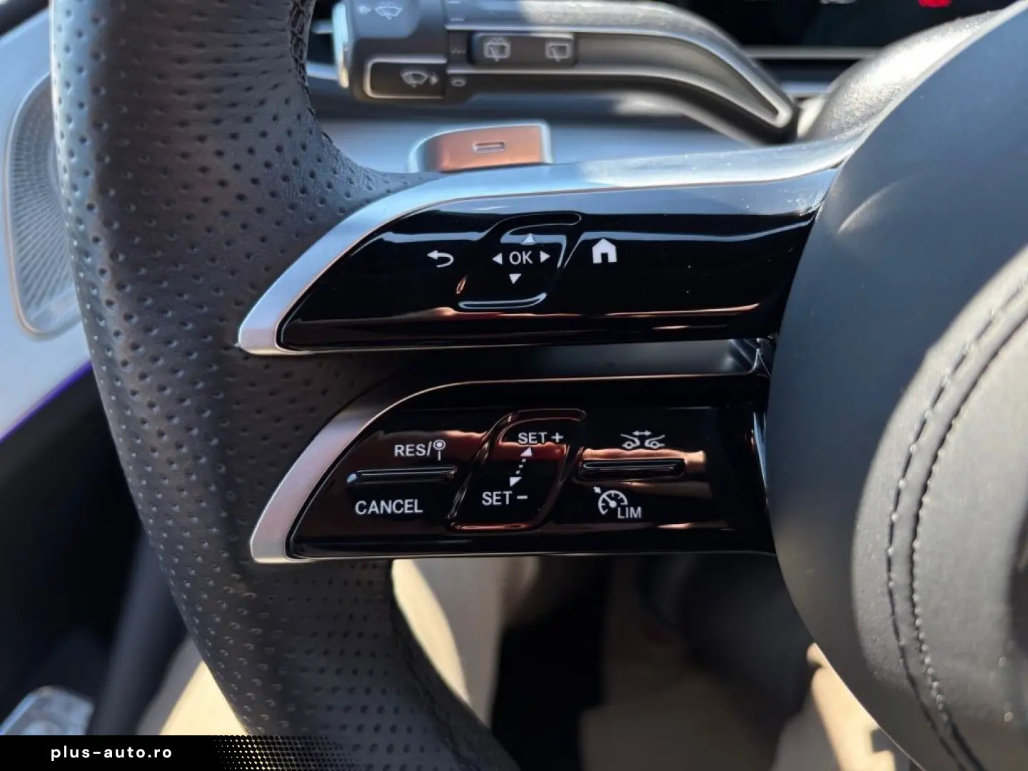 MERCEDES-BENZ GLE 300 d 4MATIC AMG