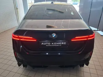 BMW 520i M-Paket Shadow-Line 360