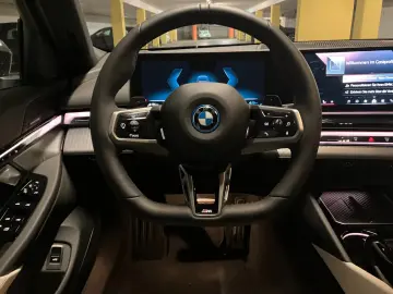 BMW 530 e M Sport Lim. TRAVEL P