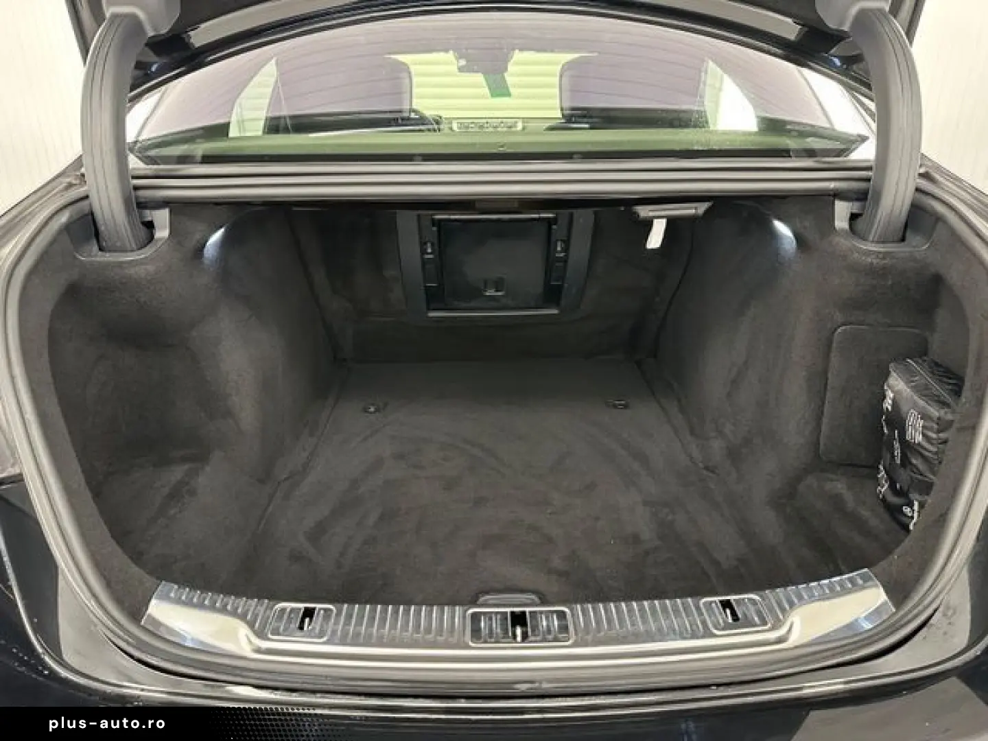 MERCEDES-BENZ S 500 4Matic Digital LED Chauffeur-Paket PLUS