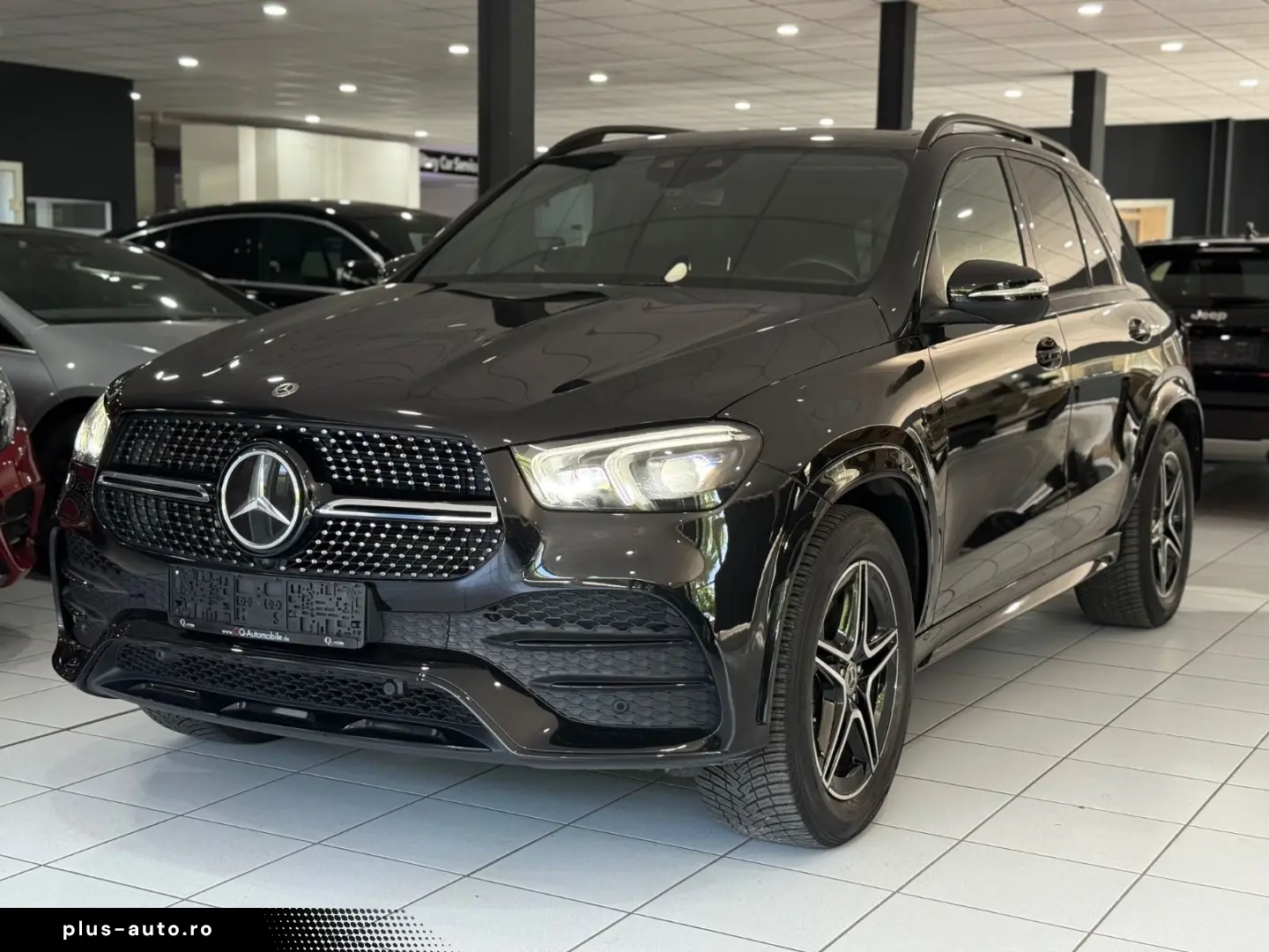 MERCEDES-BENZ GLE 350d 4Matic AMG DISTRONIC PANO MBEAM AHK