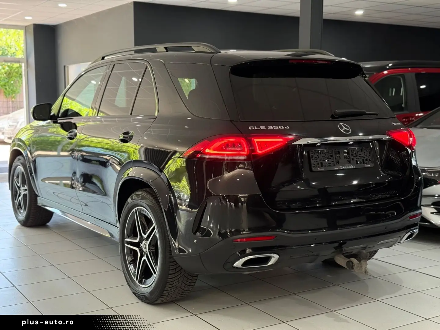 MERCEDES-BENZ GLE 350d 4Matic AMG DISTRONIC PANO MBEAM AHK
