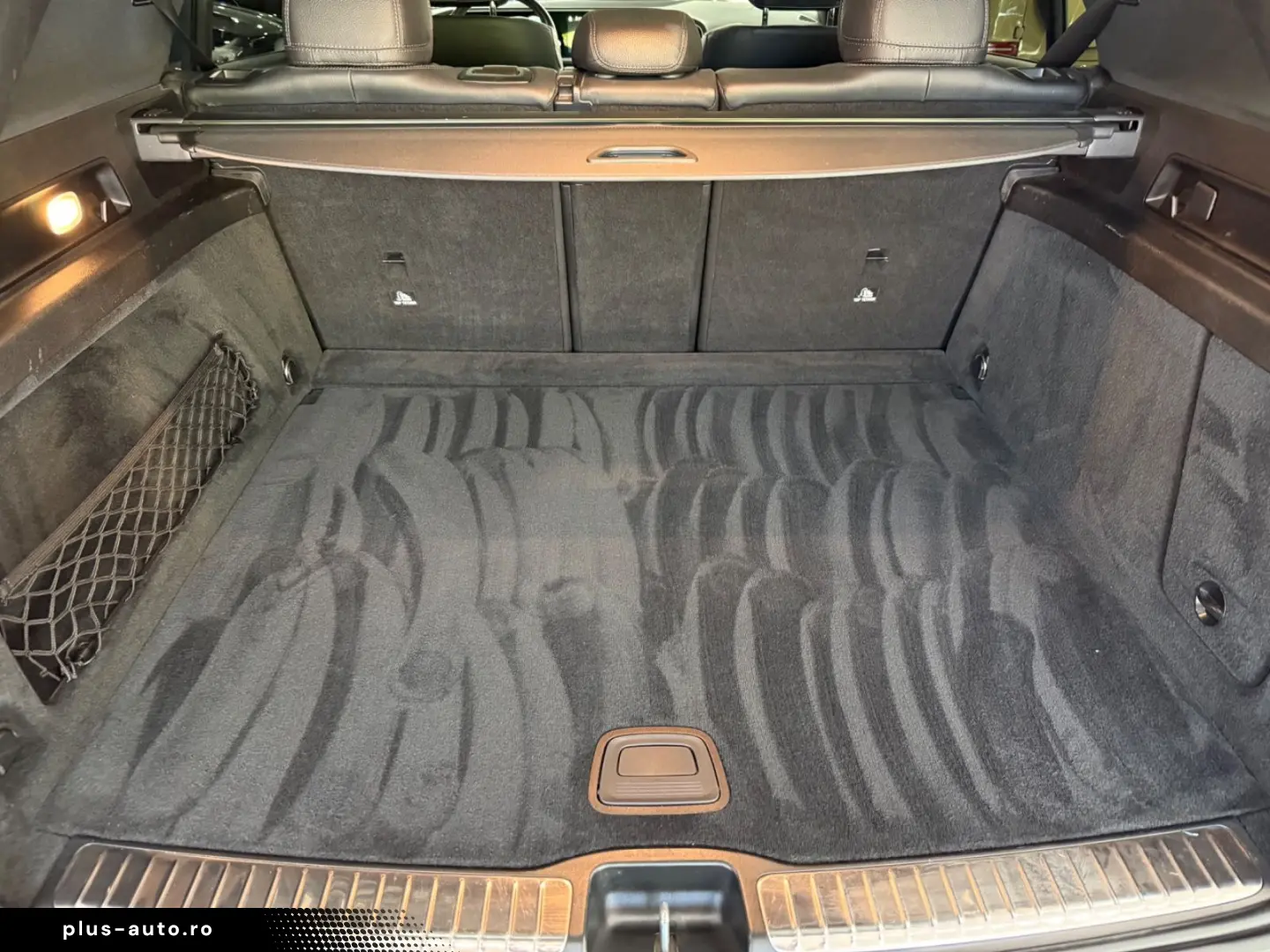 MERCEDES-BENZ GLE 350d 4Matic AMG DISTRONIC PANO MBEAM AHK