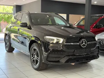 MERCEDES-BENZ GLE 350d 4Matic AMG DISTRONIC PANO MBEAM AHK