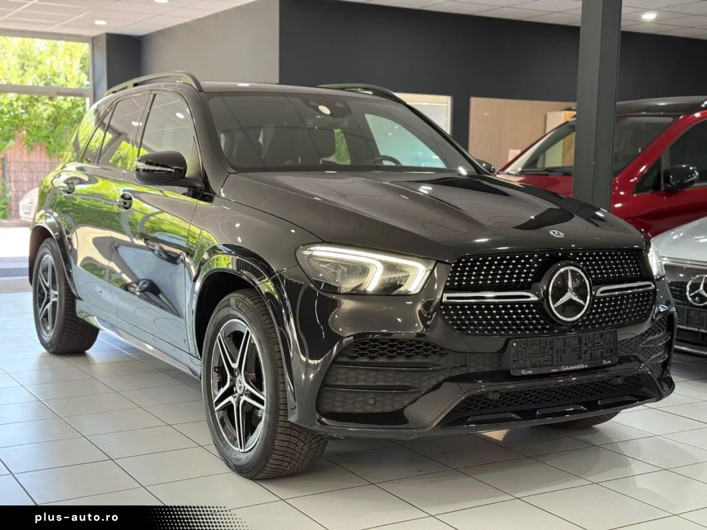 MERCEDES-BENZ GLE 350d 4Matic AMG DISTRONIC PANO MBEAM AHK