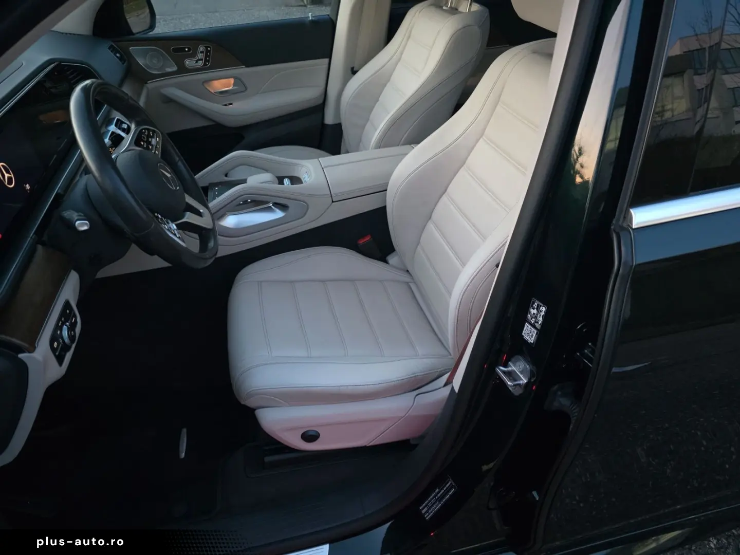 MERCEDES-BENZ GLE 400d 4Matic AMG LINE Pano