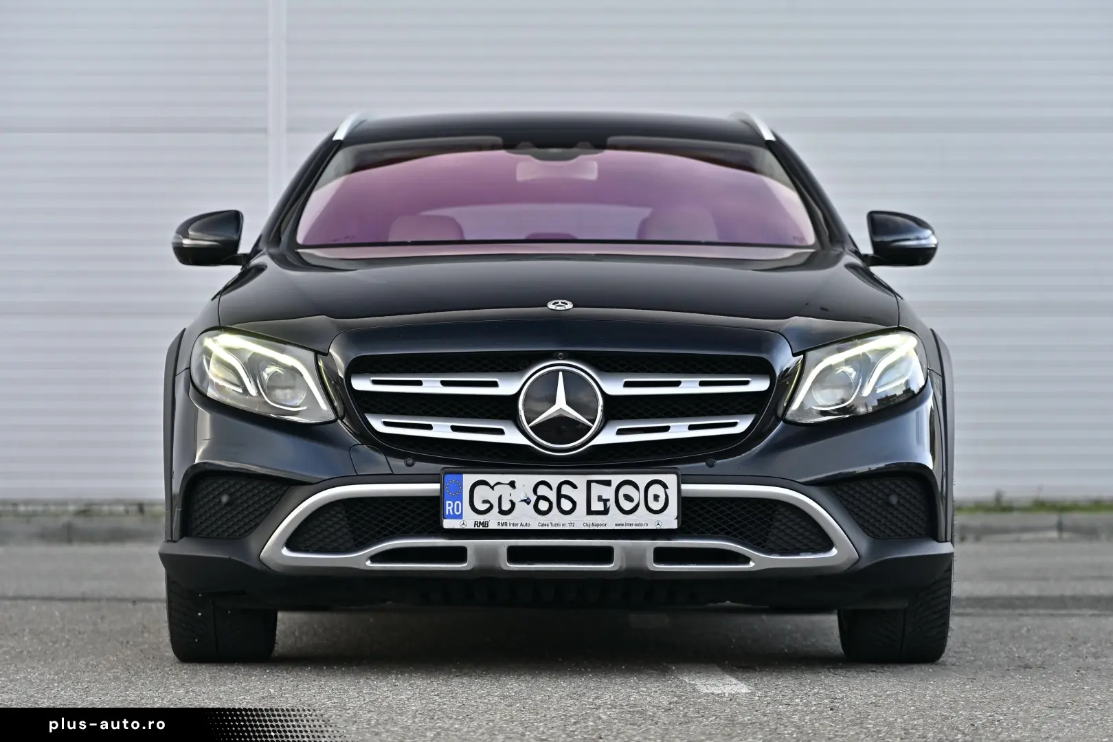 Mercedes-Benz E 220