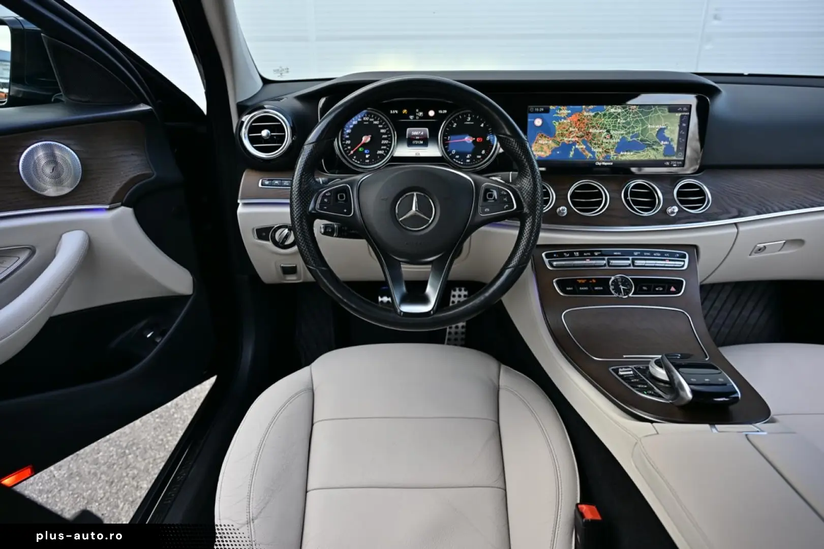 Mercedes-Benz E 220