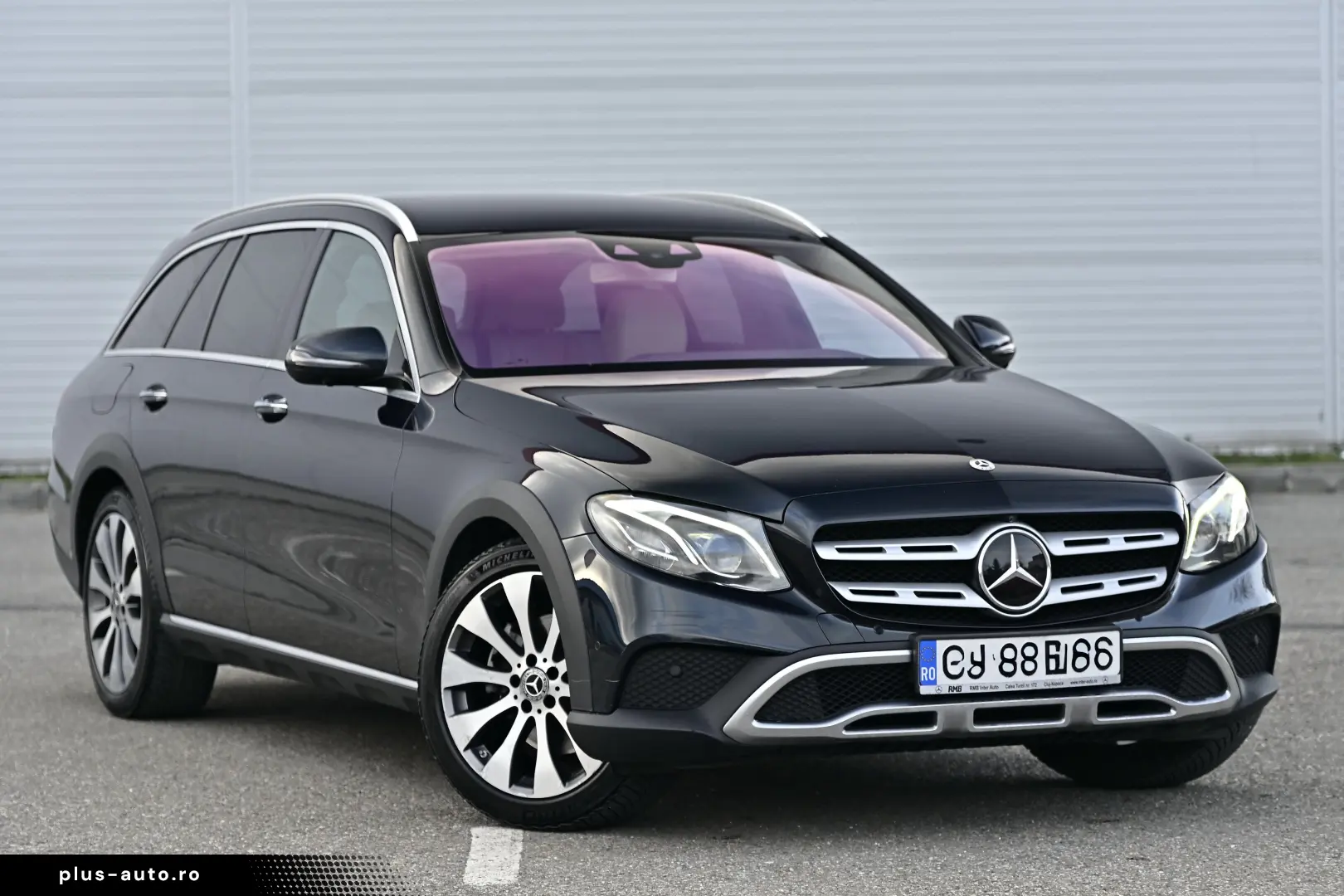 Mercedes-Benz E 220