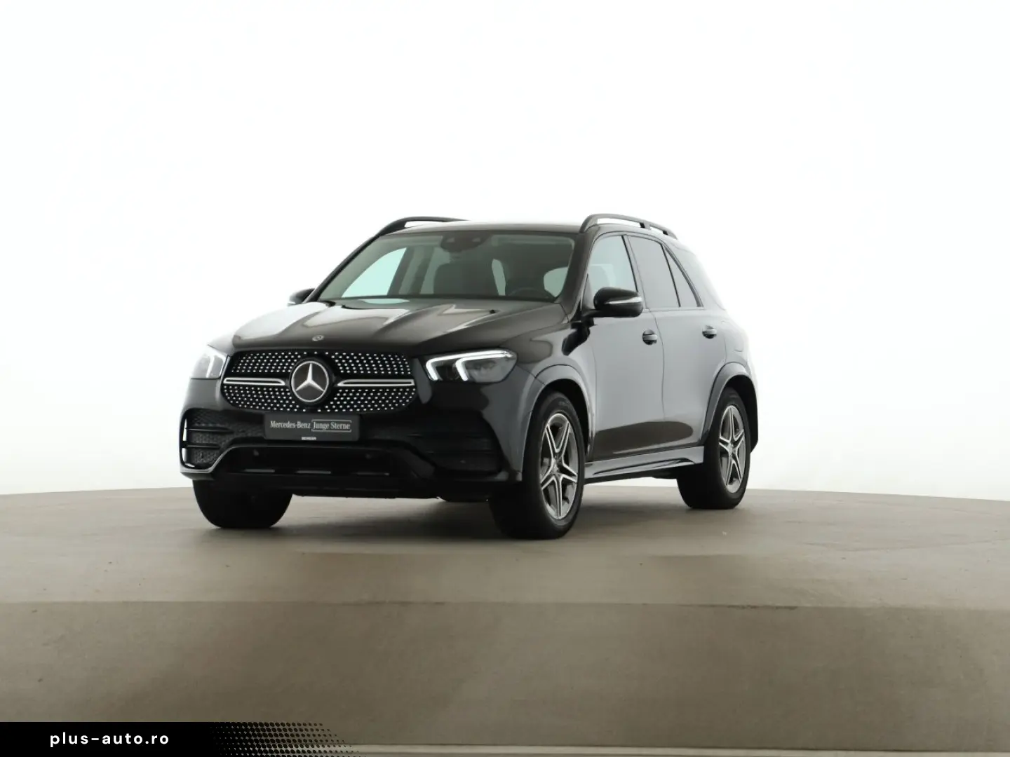MERCEDES-BENZ GLE 350 de 4M AMG Burmester Widescreen 360