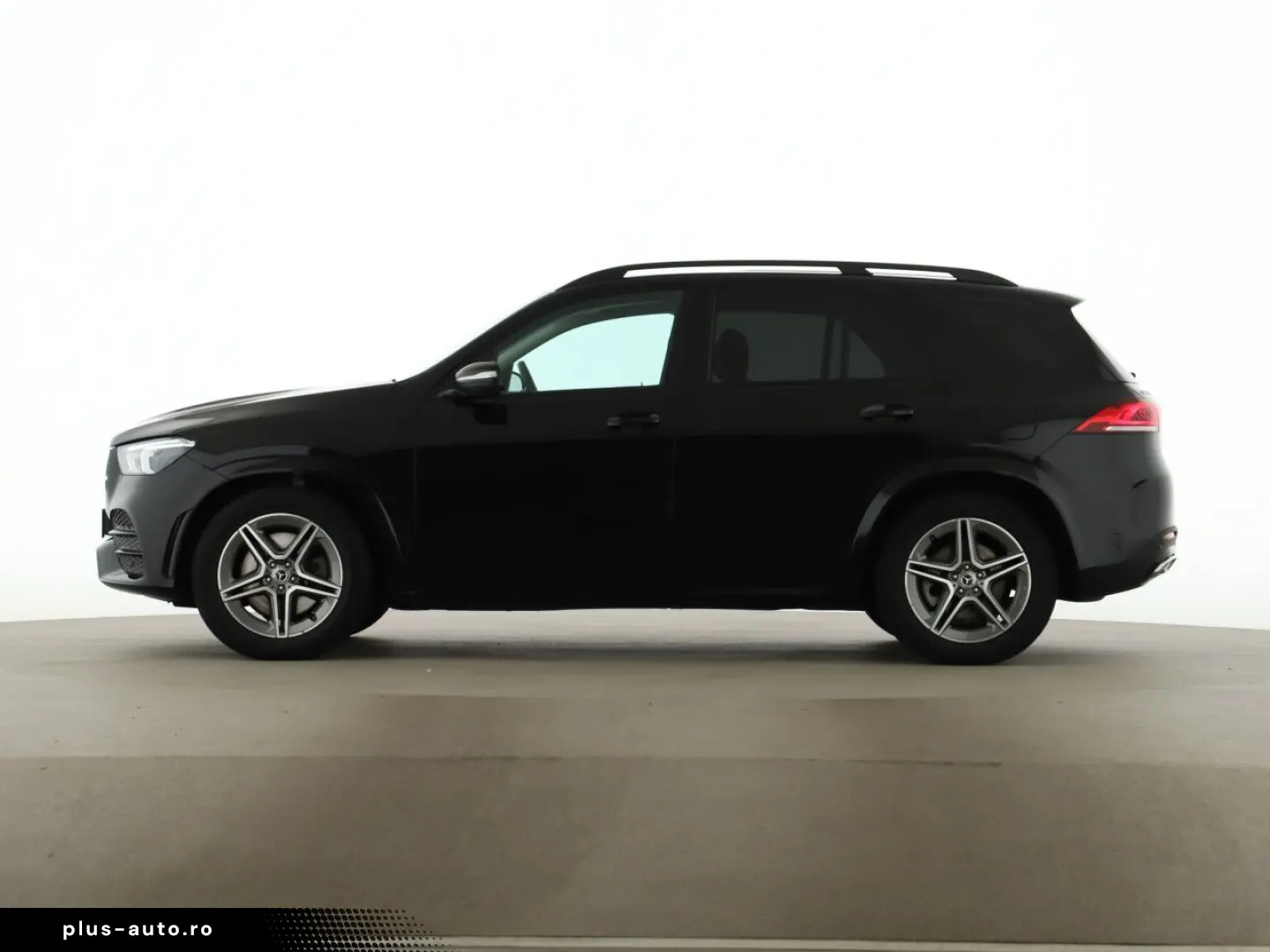 MERCEDES-BENZ GLE 350 de 4M AMG Burmester Widescreen 360