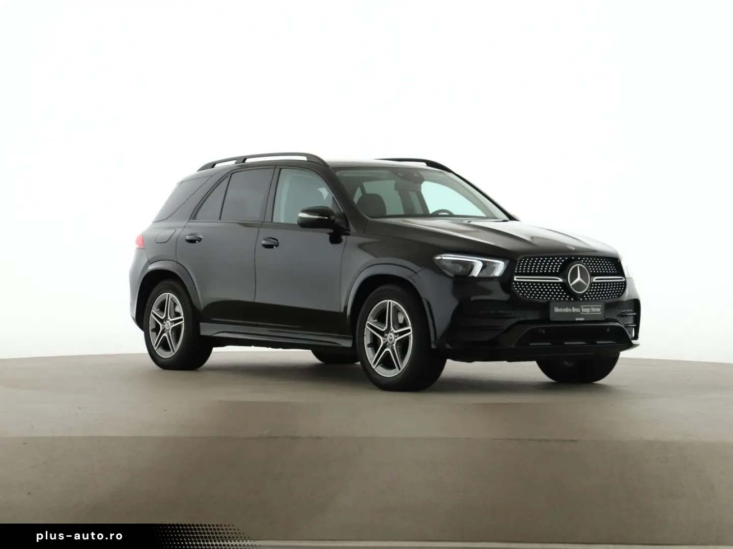 MERCEDES-BENZ GLE 350 de 4M AMG Burmester Widescreen 360
