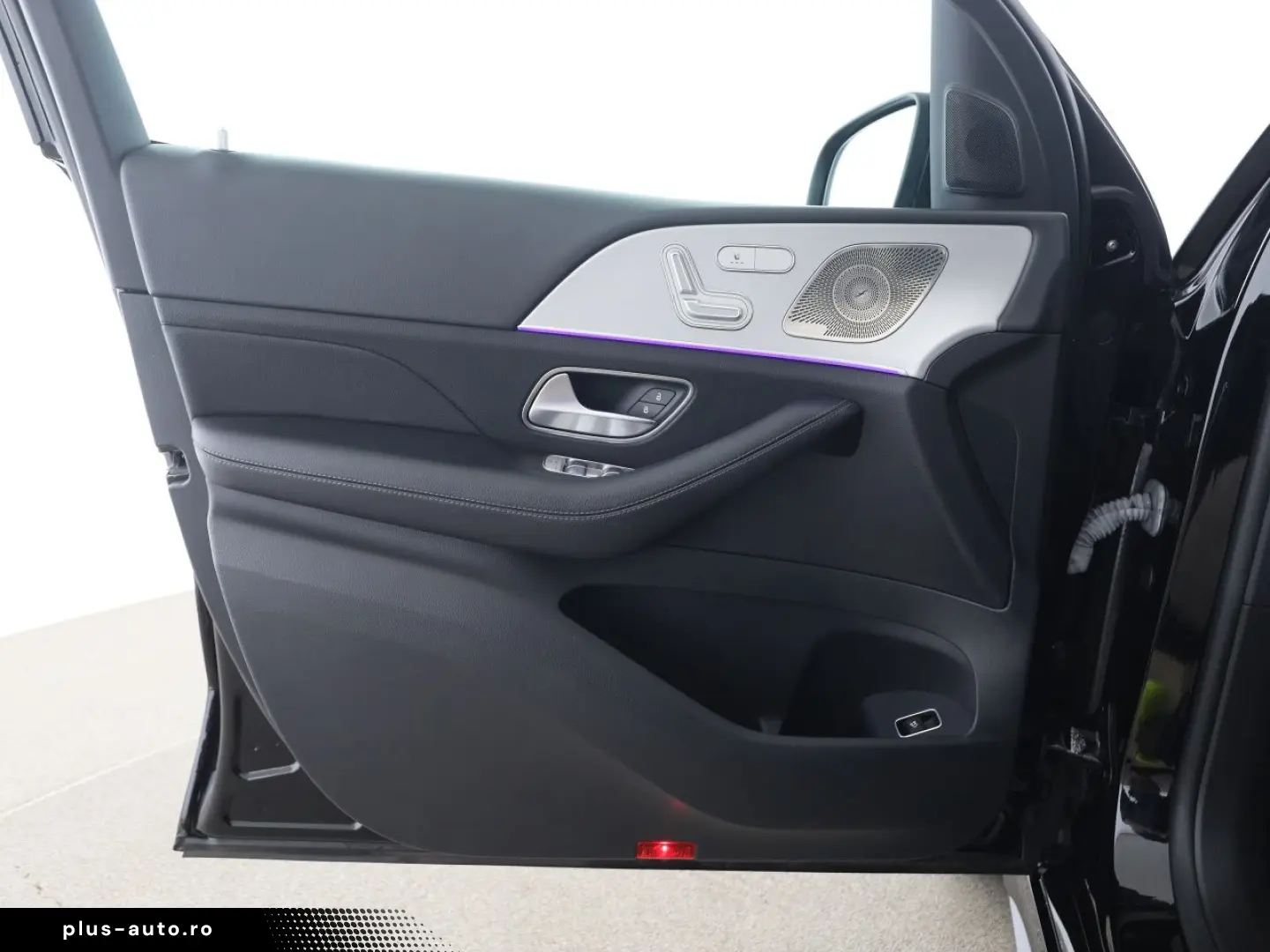 MERCEDES-BENZ GLE 350 de 4M AMG Burmester Widescreen 360