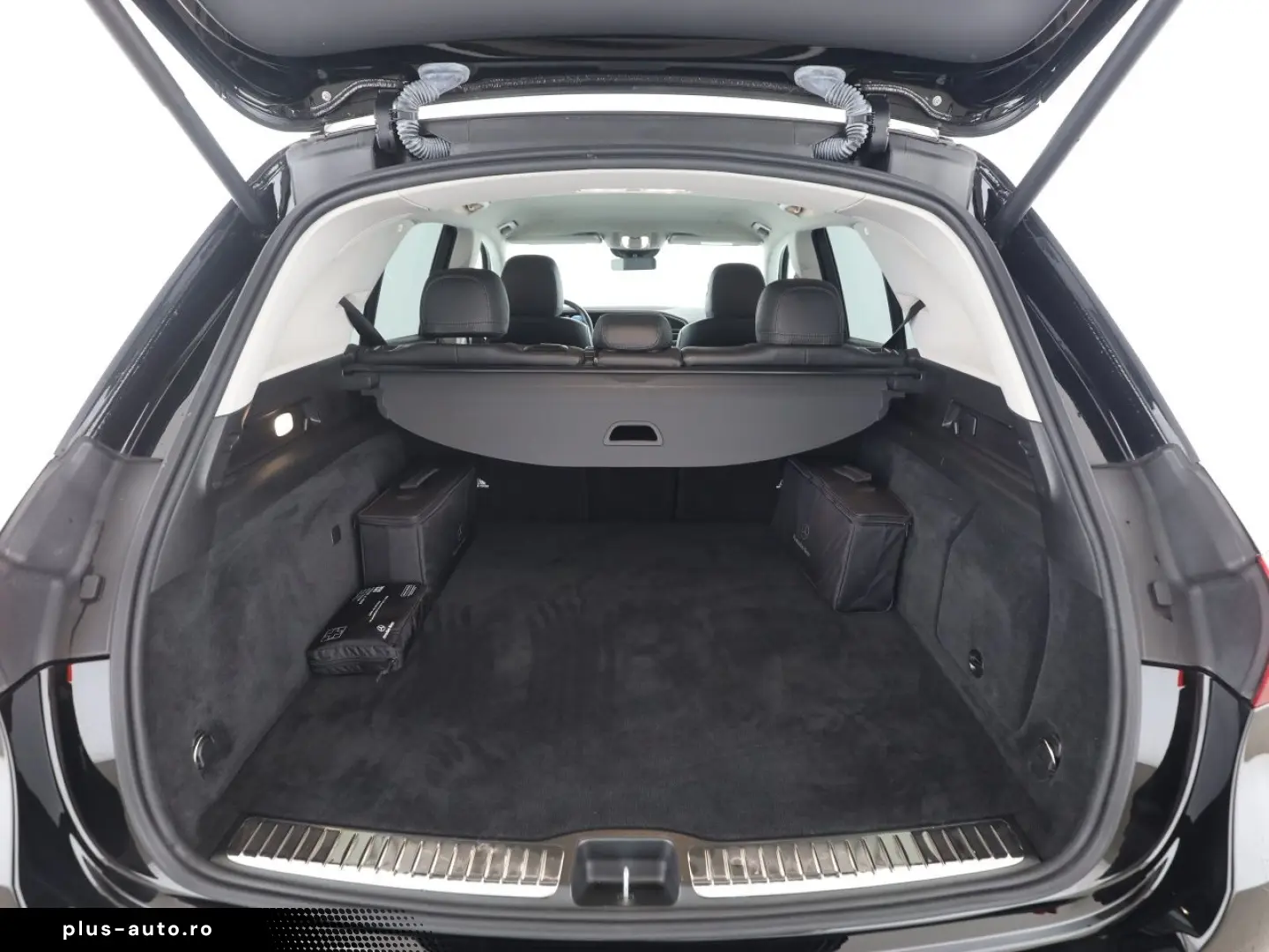 MERCEDES-BENZ GLE 350 de 4M AMG Burmester Widescreen 360