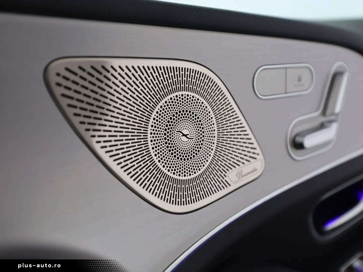 MERCEDES-BENZ GLE 350 de 4M AMG Burmester Widescreen 360