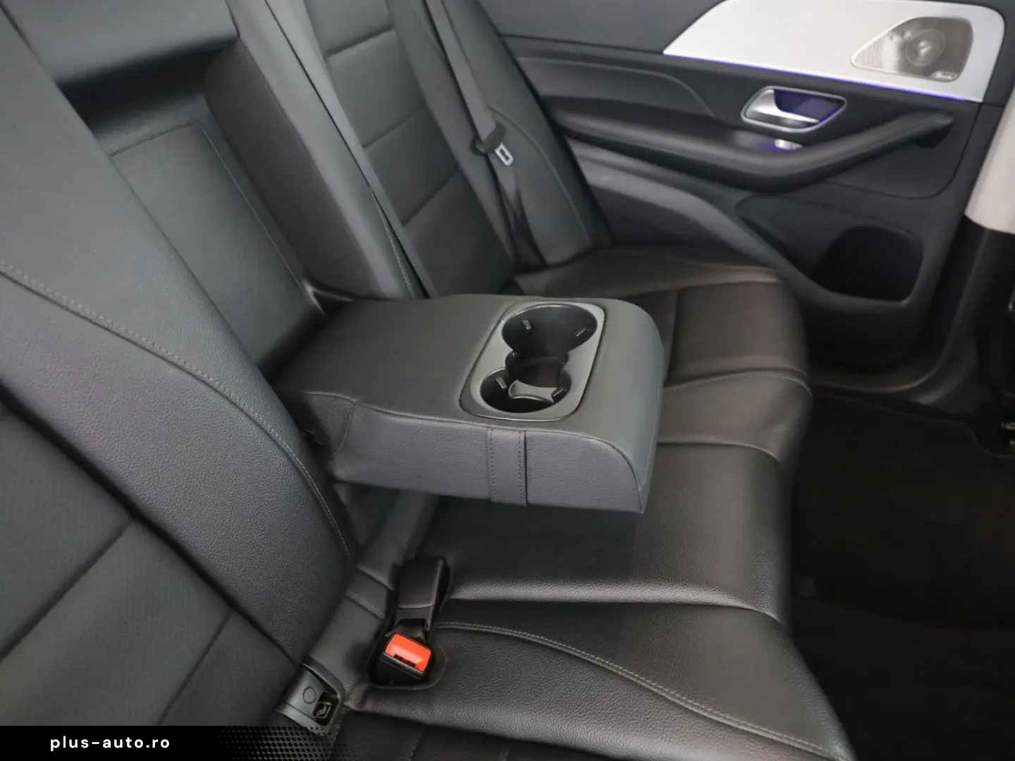 MERCEDES-BENZ GLE 350 de 4M AMG Burmester Widescreen 360