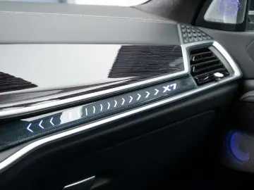 BMW X7 4.0 D