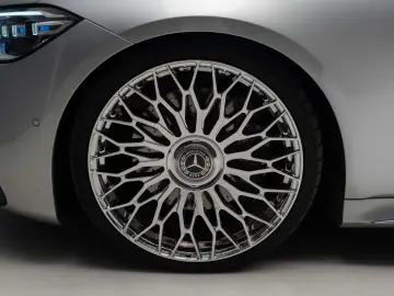 Mercedes-Benz S 580