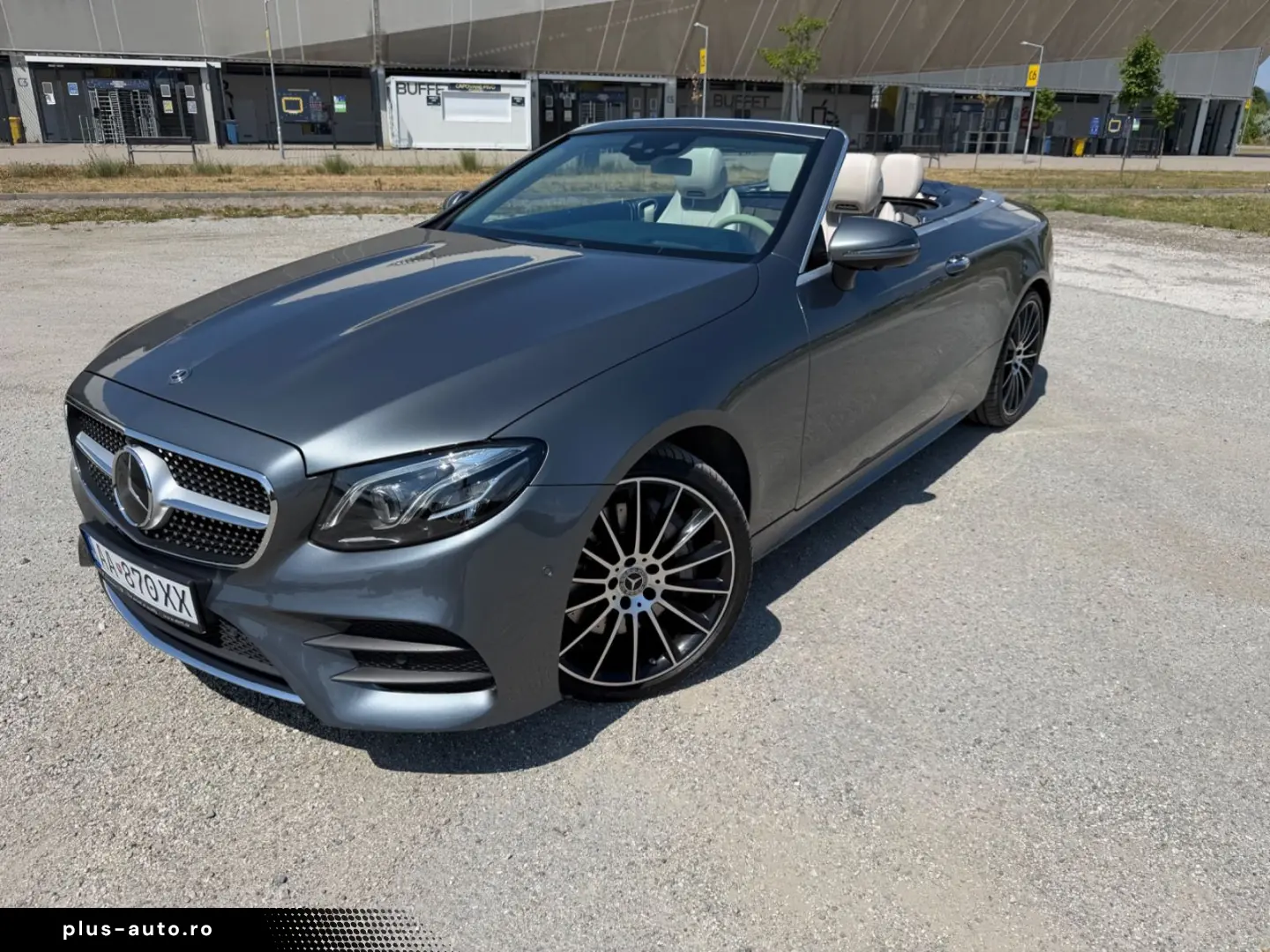MERCEDES-BENZ V6 BITURBO 4MATIC BEIGE-YACHT BLUE