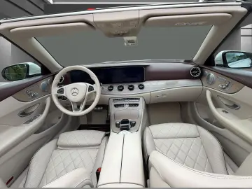 MERCEDES-BENZ E 220 d AMG Designo Mem Sitze LED Air-Balance