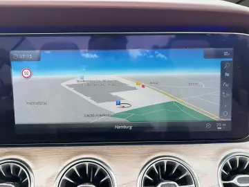 MERCEDES-BENZ E 220 d AMG Designo Mem Sitze LED Air-Balance