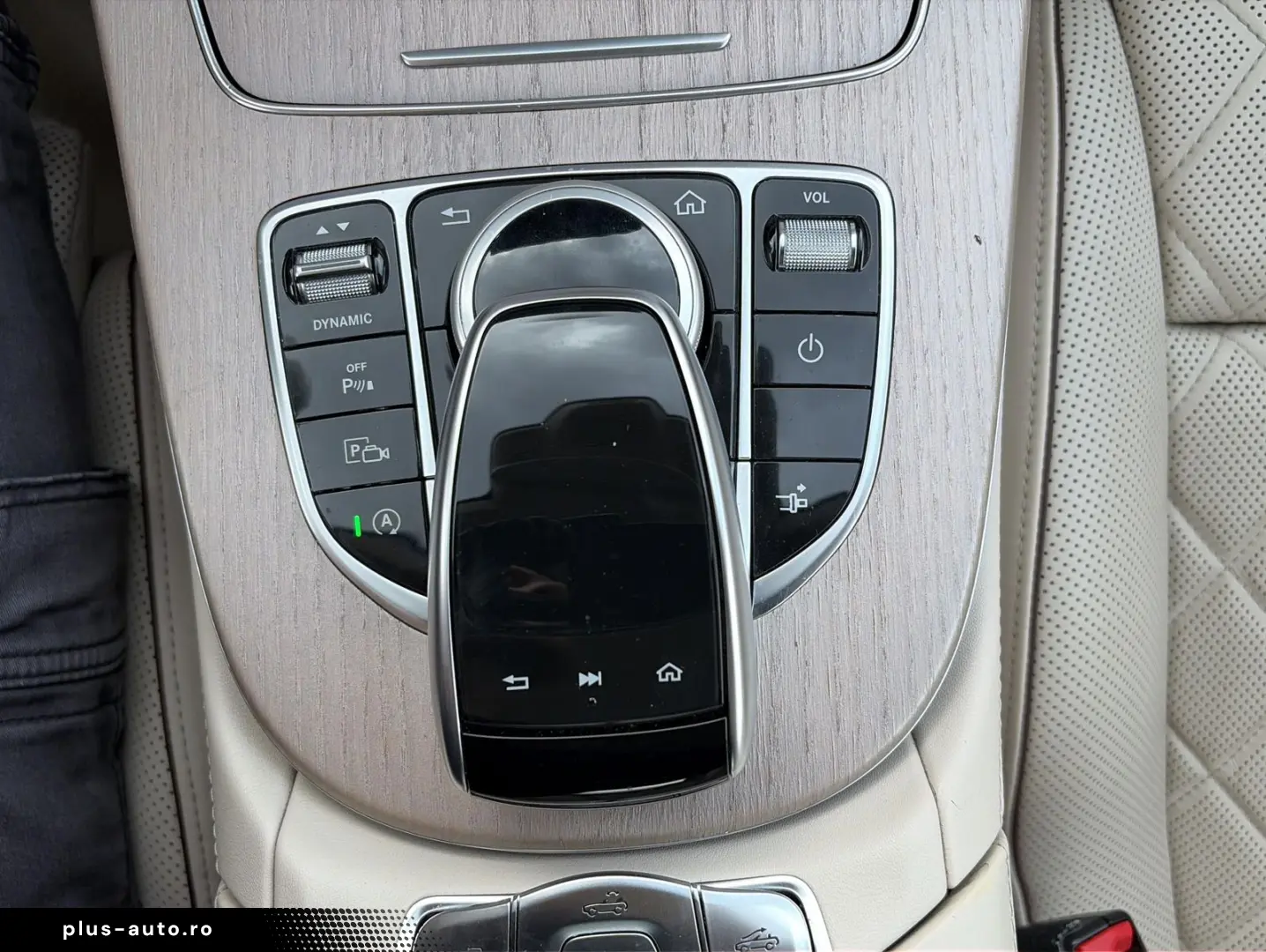 MERCEDES-BENZ E 220 d AMG Designo Mem Sitze LED Air-Balance