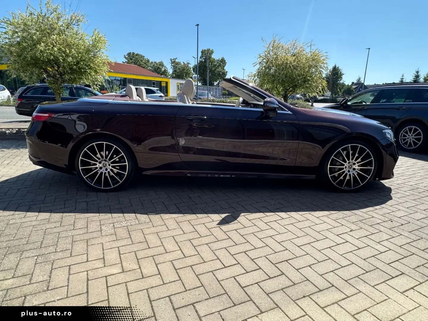 MERCEDES-BENZ E 300 Cabrio  HUD AMG 1ste Hand