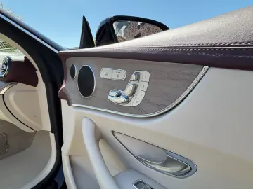 MERCEDES-BENZ E 300 Cabrio  HUD AMG 1ste Hand