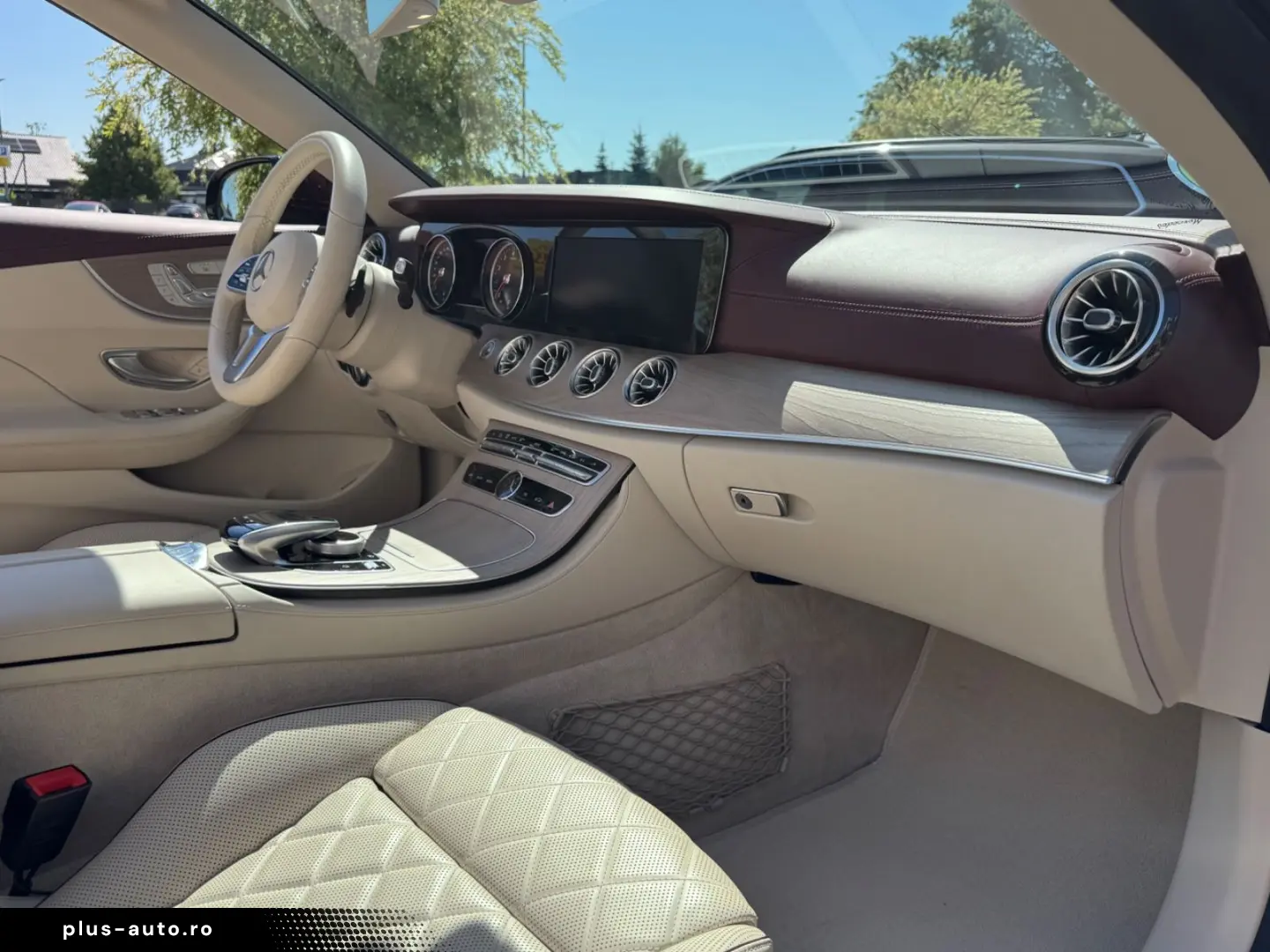 MERCEDES-BENZ E 300 Cabrio  HUD AMG 1ste Hand