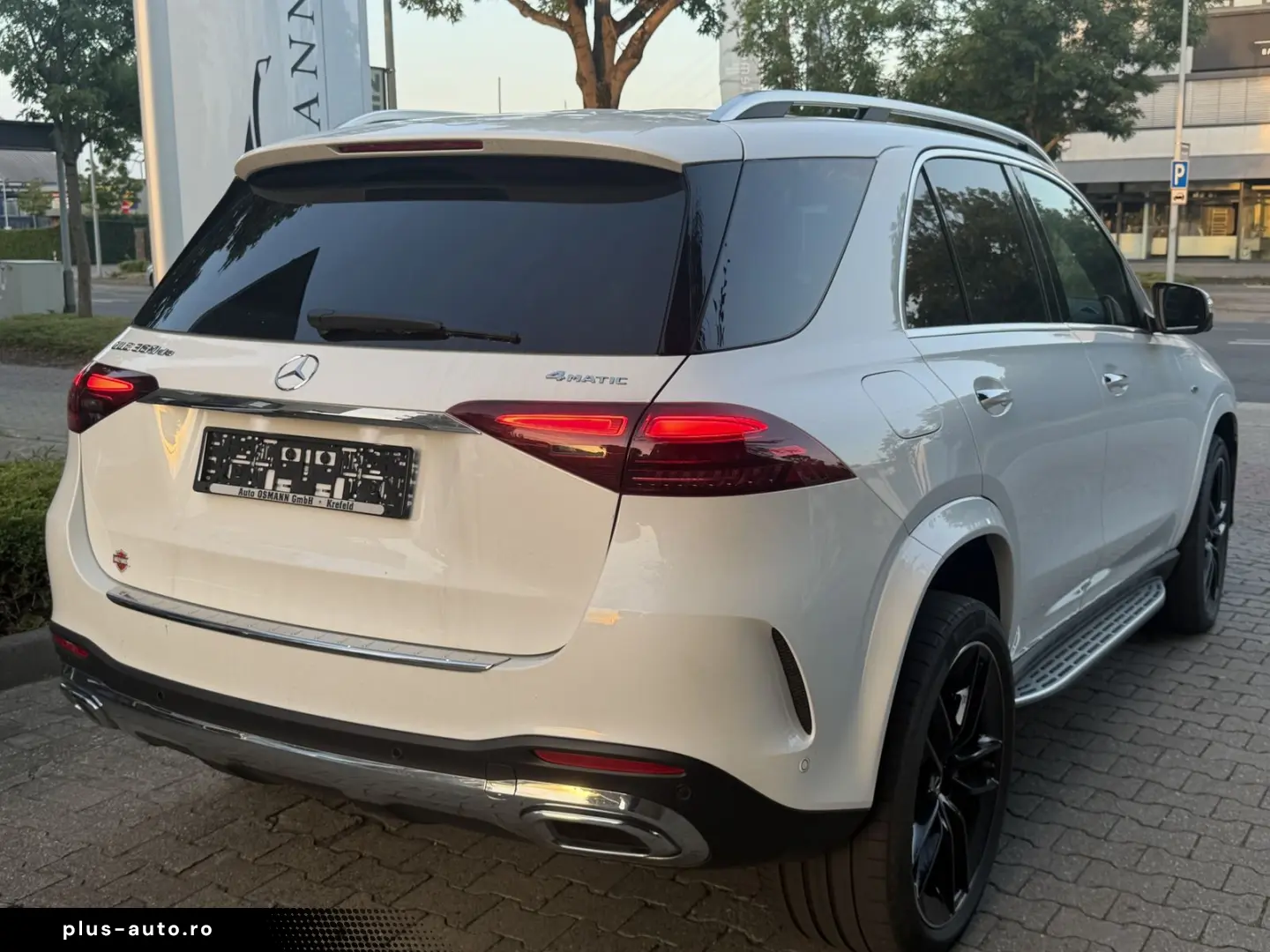 MERCEDES-BENZ GLE 350 de 4M 9G-TRONIC AMG Line